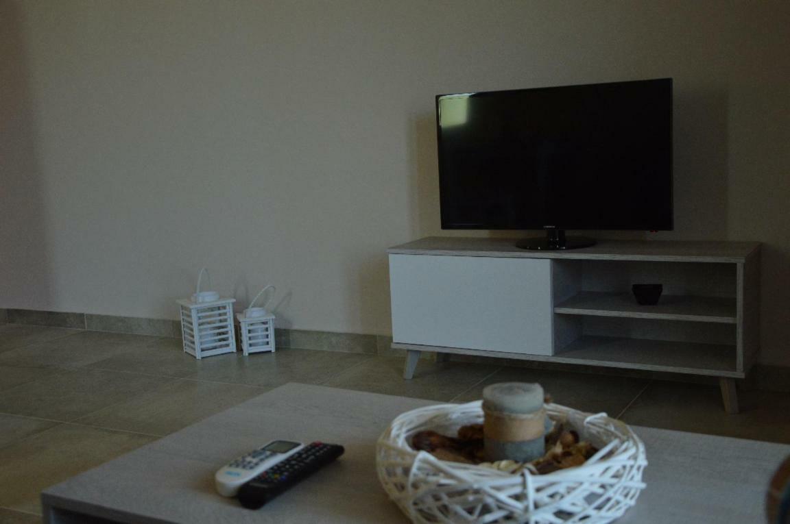 Spiti Portokali Apartment Epidaurus Bagian luar foto