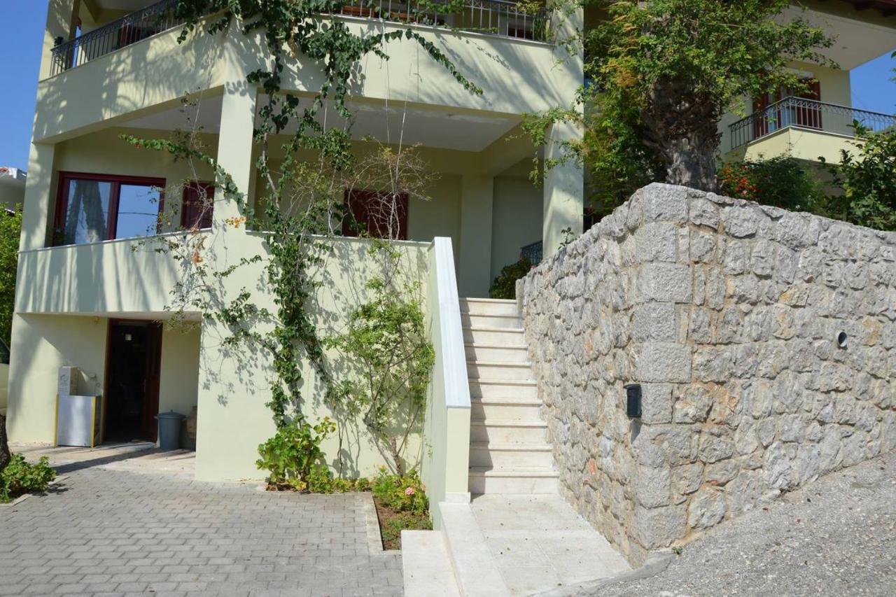 Spiti Portokali Apartment Epidaurus Bagian luar foto